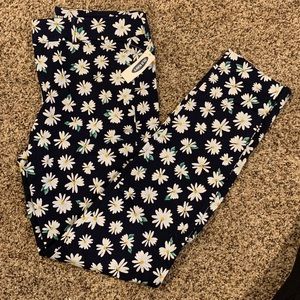COPY - NWT Old Navy Daisy Pixie Pants